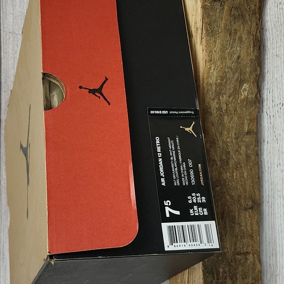 Air Jordan 12 Retro